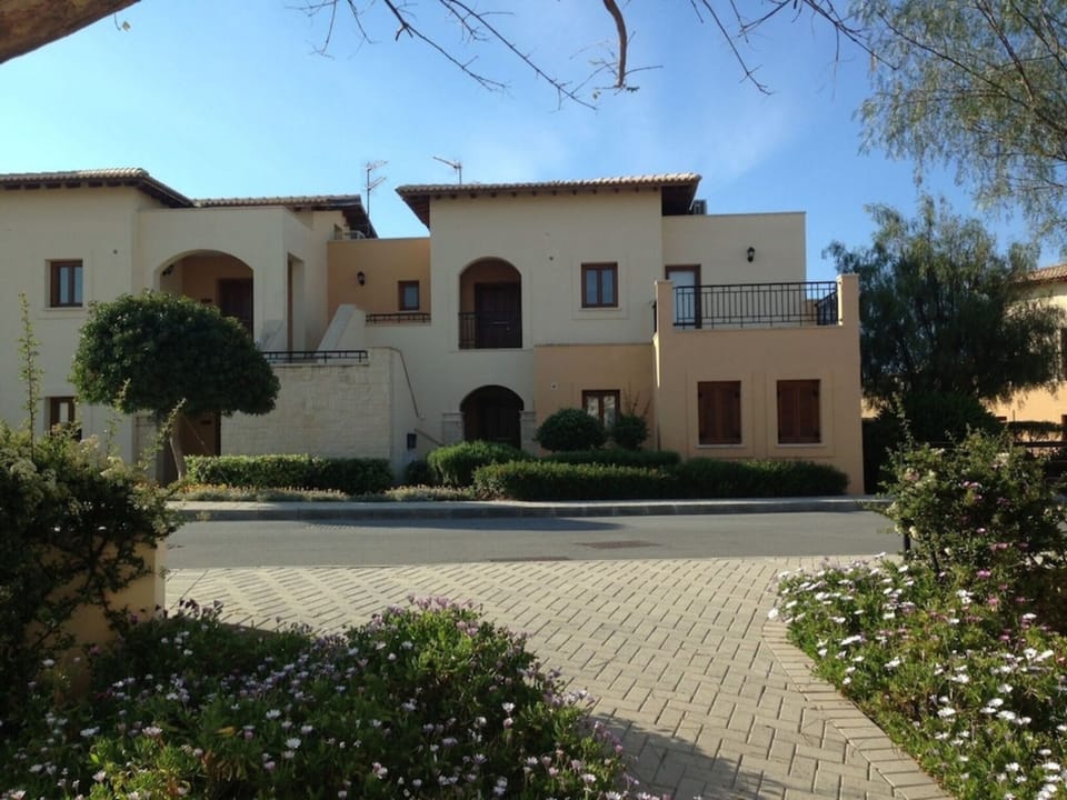 Apartment, 2 Bedrooms | Exterior