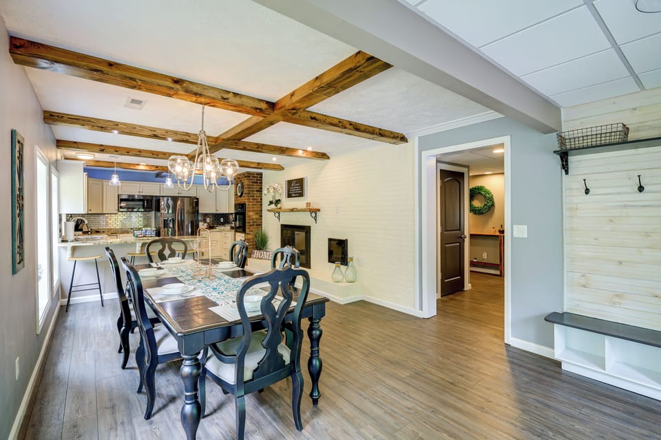 House (4 Bedrooms) | Interior
