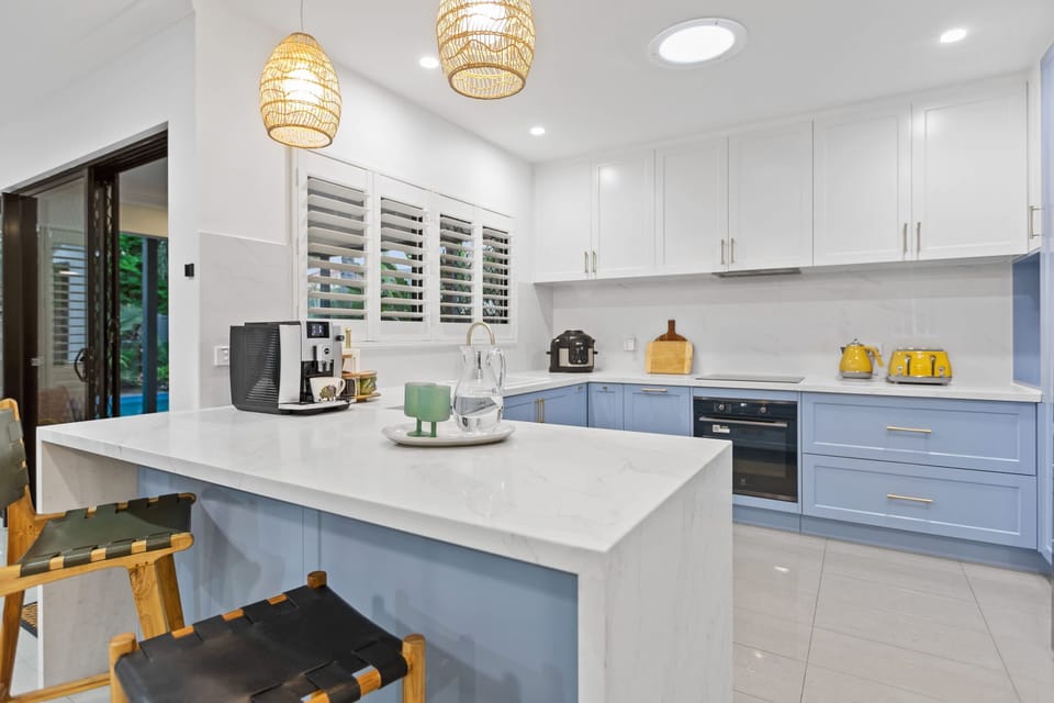 House | 4 bedrooms, high-speed internet