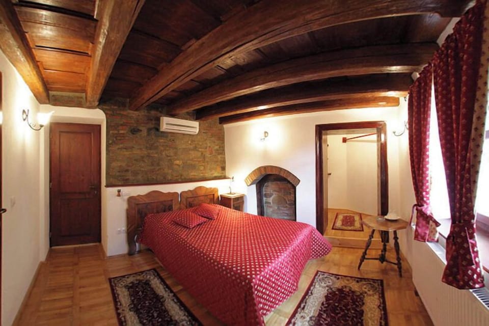 Classic Double Room, 1 Bedroom | Free WiFi