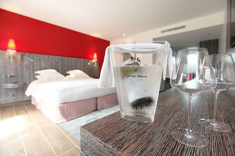 Premium bedding, minibar, in-room safe, individually decorated