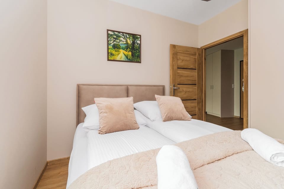 Comfort Apartment, Balcony | Iron/ironing board, free WiFi