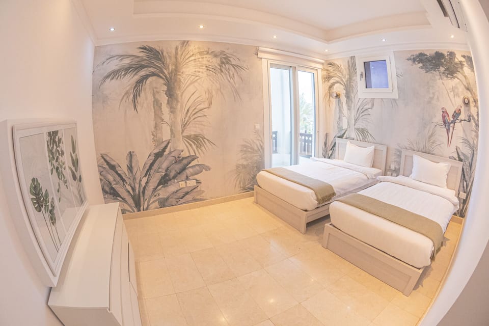 Luxury Villa, 4 Bedrooms | Iron/ironing board, WiFi (free), bed sheets