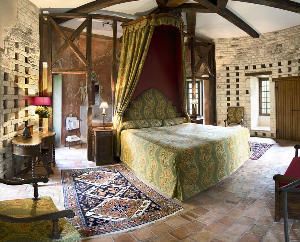 Premium bedding, individually decorated, individually furnished, desk