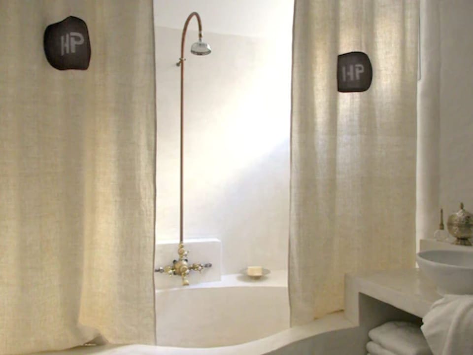 Prestige Double Room | Bathroom | Free toiletries, hair dryer, bathrobes, slippers