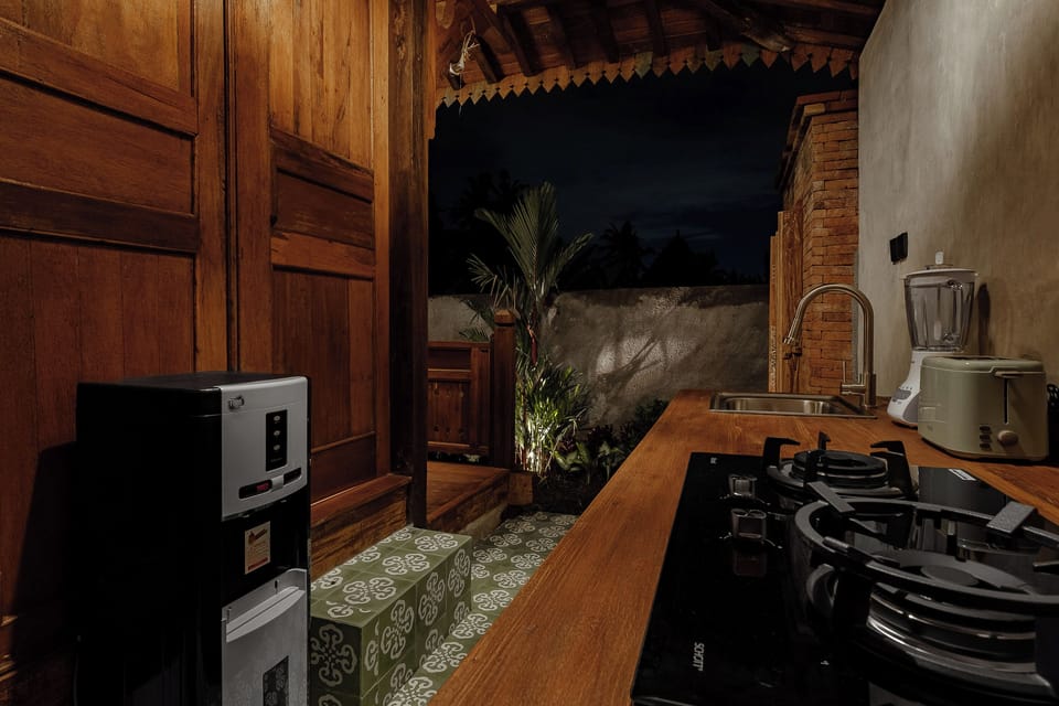 One Bedroom Villa with Jungle View | Private kitchen | Full-size fridge, microwave, stovetop, dishwasher