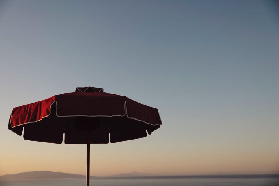 Seasonal outdoor pool, pool umbrellas, sun loungers
