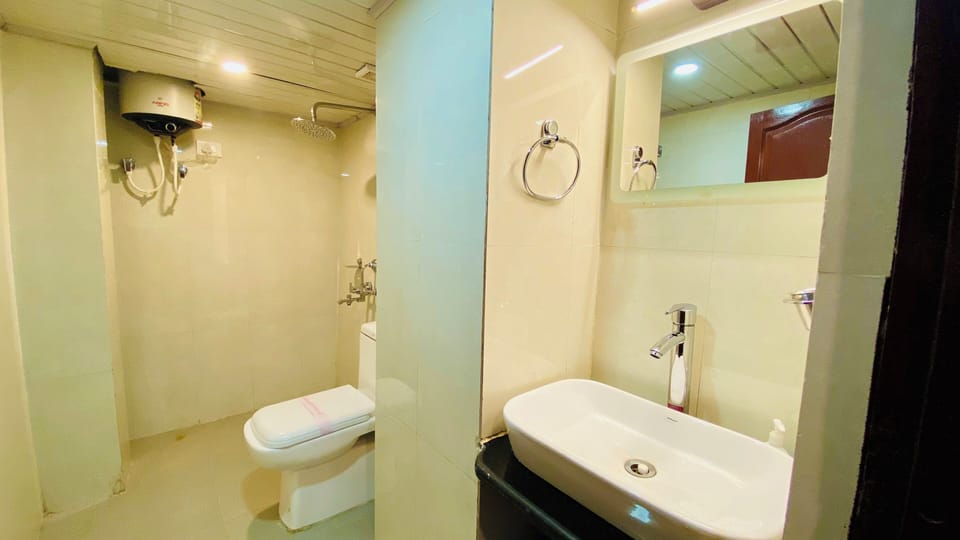 Superior Room | Bathroom