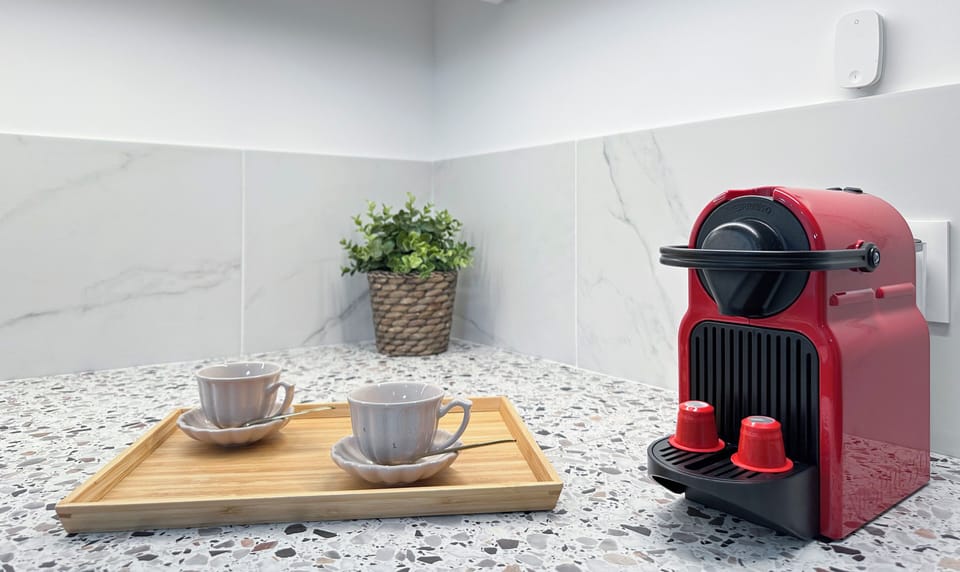 Apartment, Courtyard View | Private kitchen | Espresso maker, electric kettle, toaster