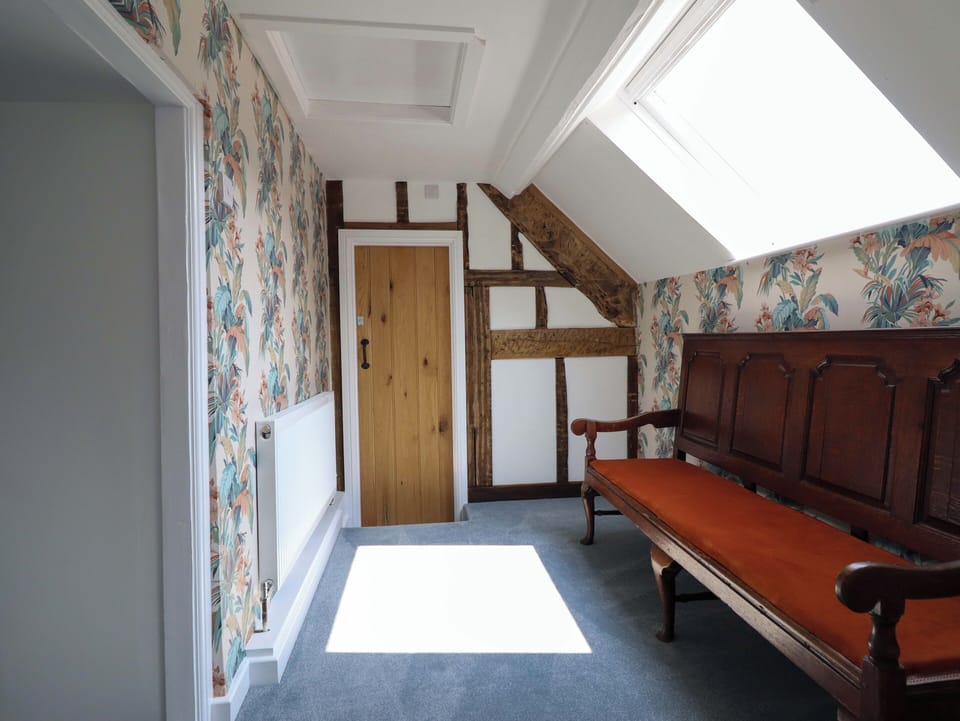 Cottage | Interior