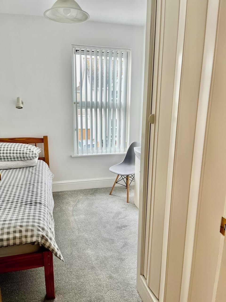 Economy Single Room, Private Bathroom (External Bathroom) | 7 bedrooms, free WiFi, bed sheets