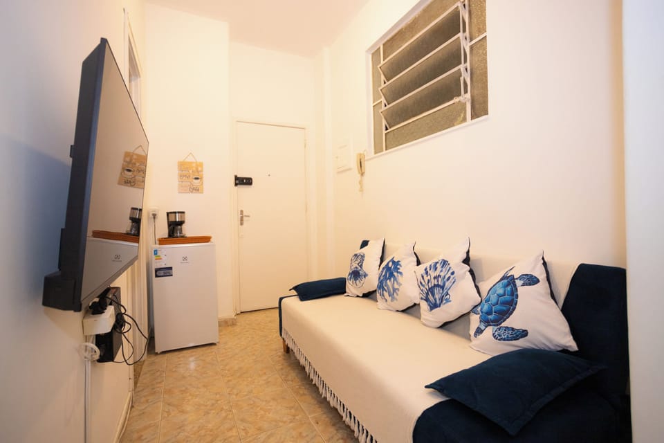 Apartment | Living area | TV