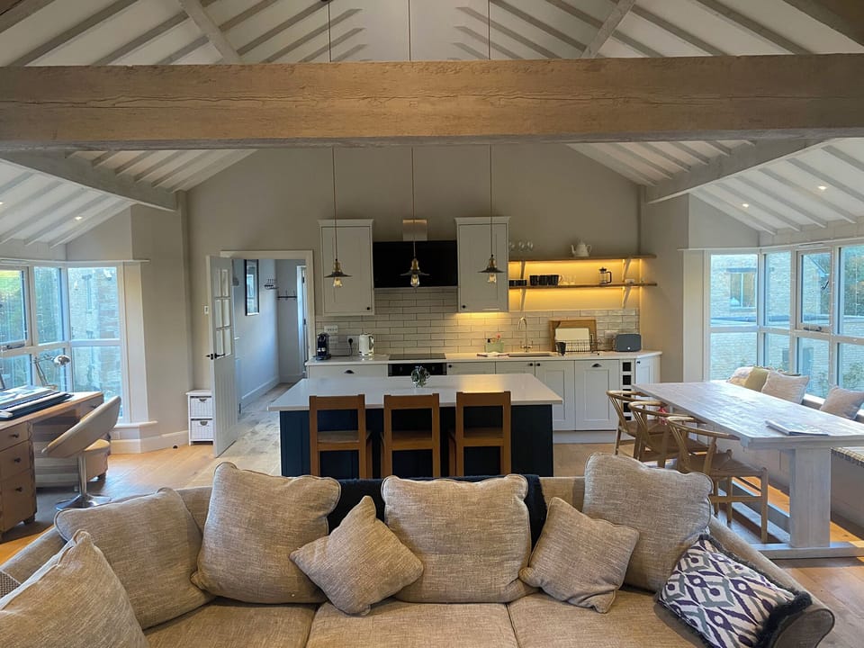 Cottage | Living area