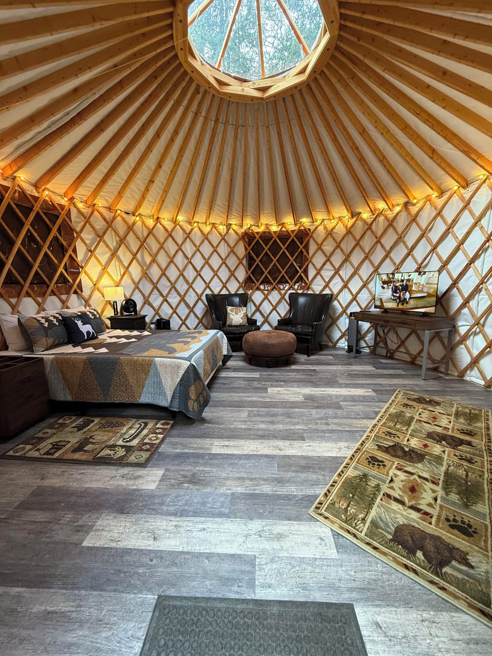 Basic Tent, 1 Queen Bed, Mountain View | Premium bedding, free WiFi, bed sheets