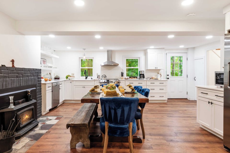House (4 Bedrooms) | Interior