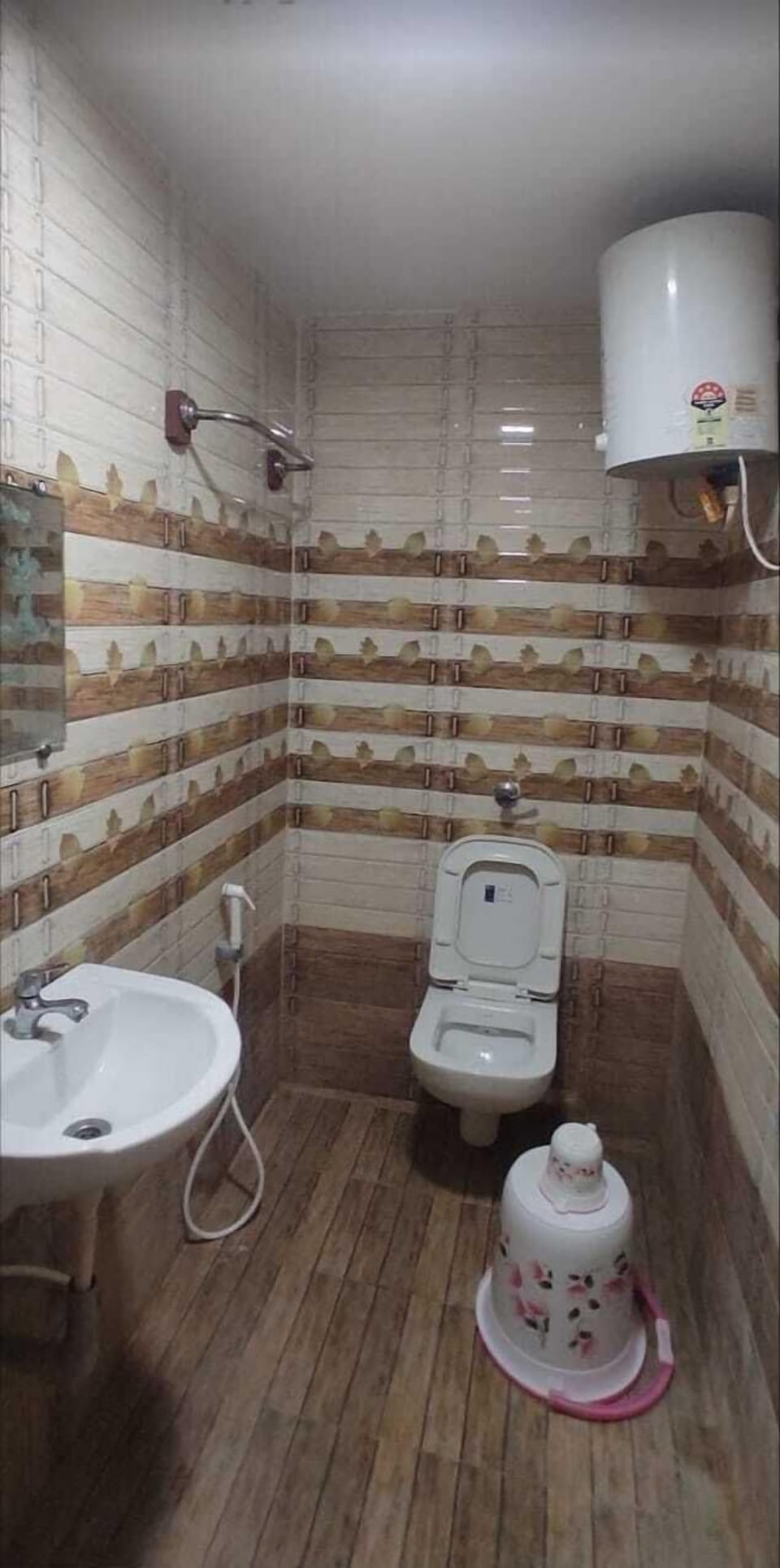 Deluxe Double Room | Bathroom