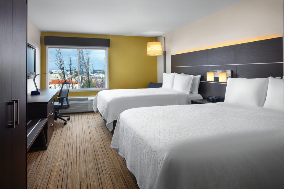 In-room safe, desk, soundproofing, iron/ironing board