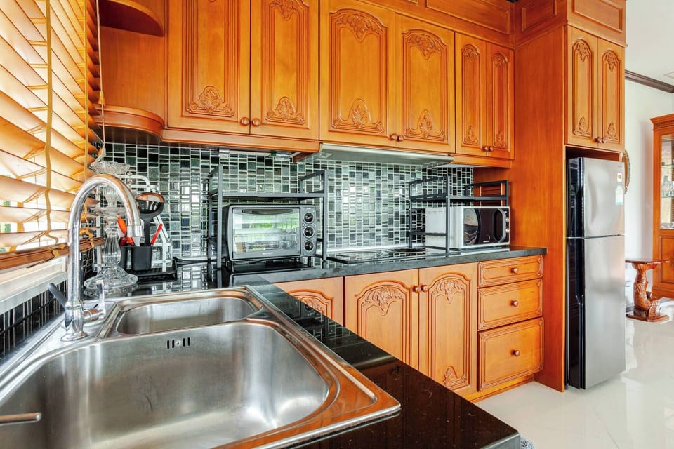 Villa, 4 Bedrooms, Smoking, Private Pool | Interior