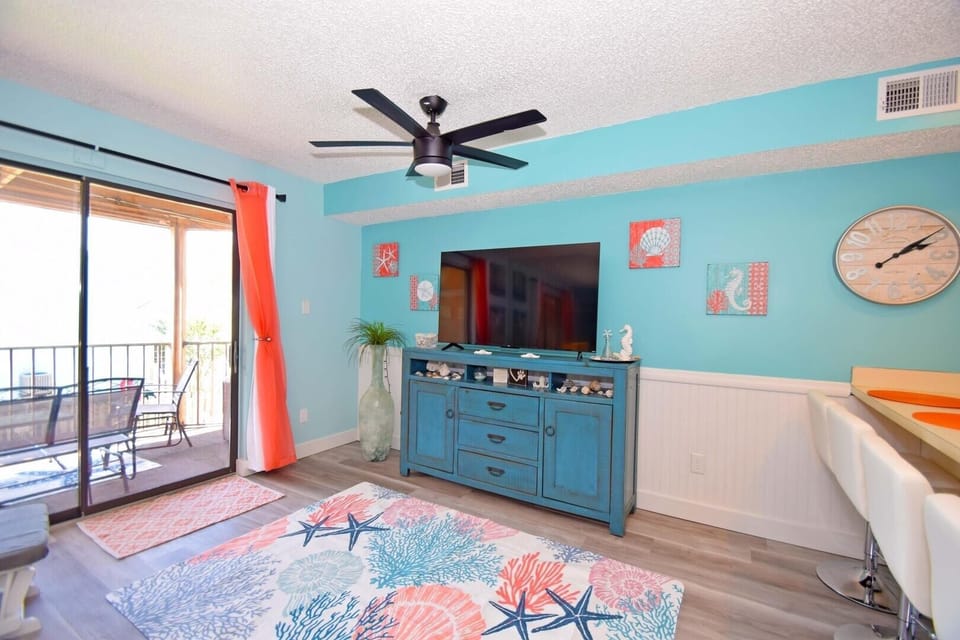 Condo, 1 Bedroom | Interior