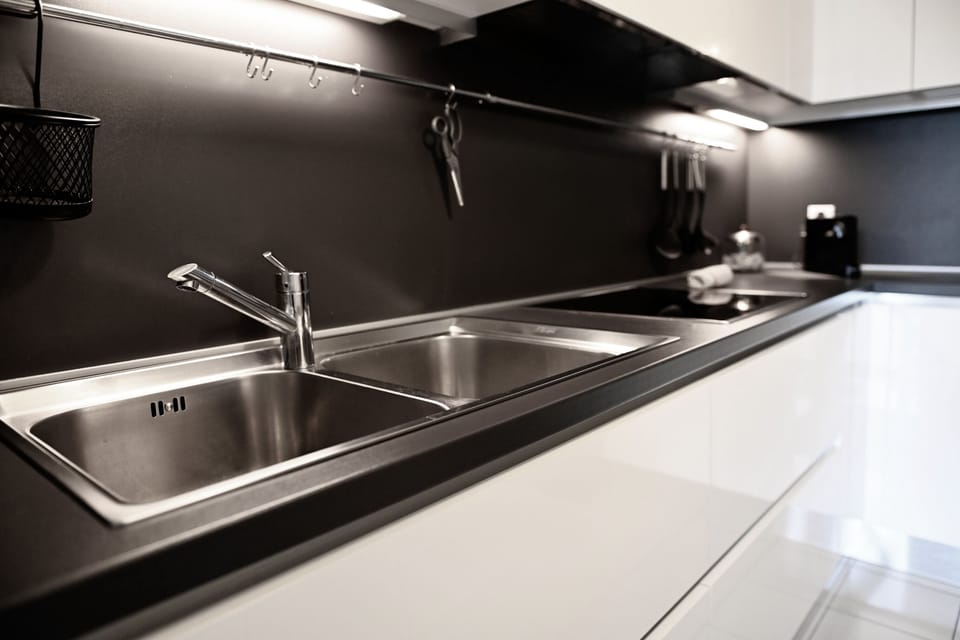 Apartment, 3 Bedrooms, Accessible, Balcony | Private kitchen