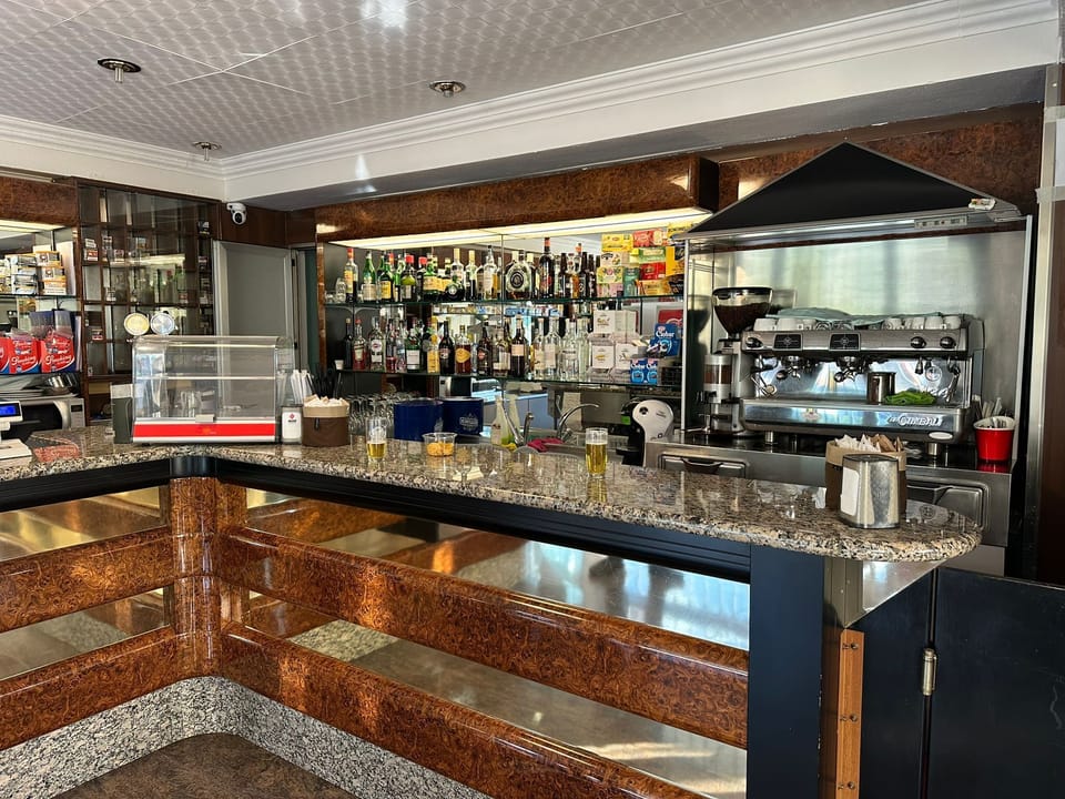 Free daily full breakfast