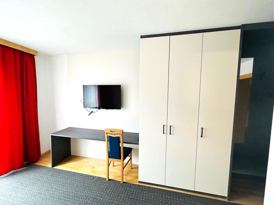 House | 3 bedrooms, bed sheets