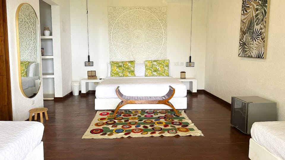Superior Quadruple Room | Bed sheets
