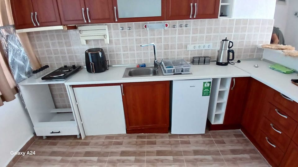 Deluxe Apartment | Desk, laptop workspace, free WiFi
