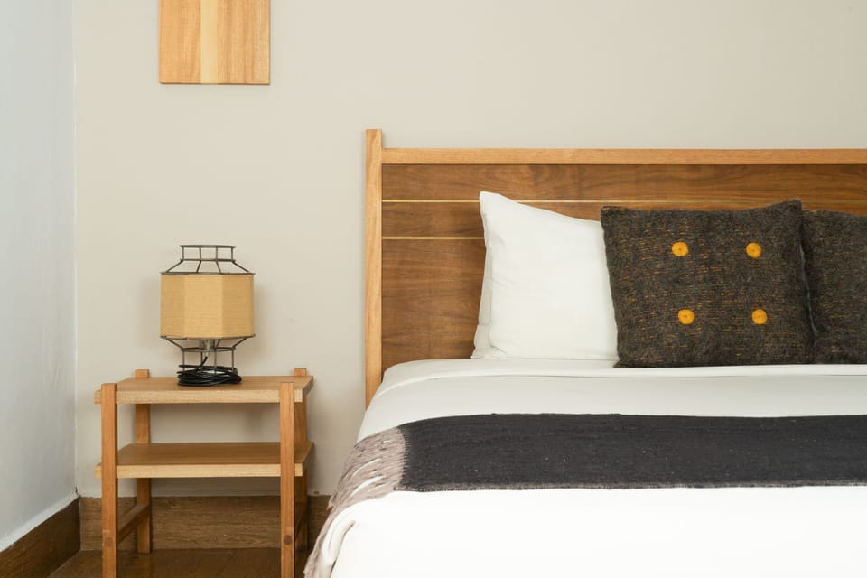 Premium bedding, in-room safe, iron/ironing board, WiFi (free)