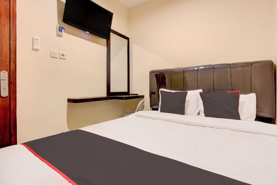 Deluxe Double Room | WiFi (free), bed sheets