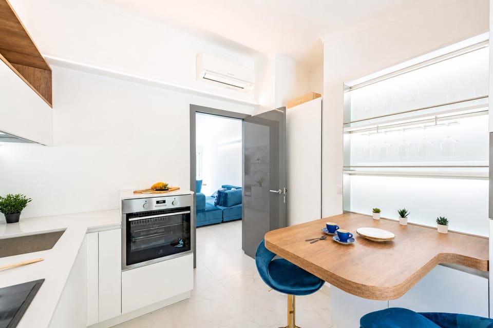 Family Apartment, 2 Bedrooms, 2 Bathrooms (Wonderful House In Portofino with) | Private kitchen