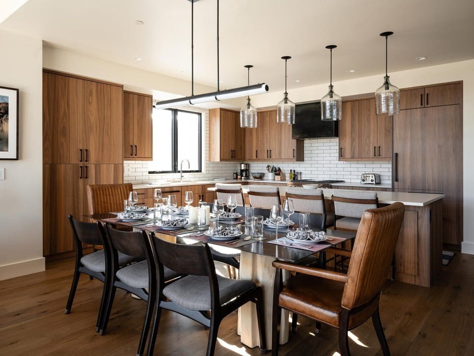 House, 6 Bedrooms | Dining
