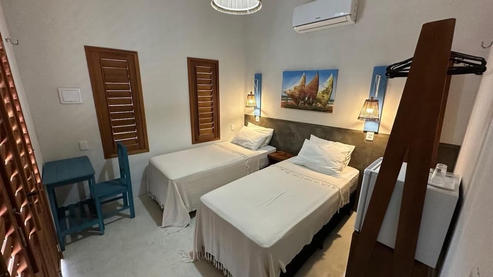Twin Room, Non Smoking, Private Bathroom | Free WiFi, bed sheets