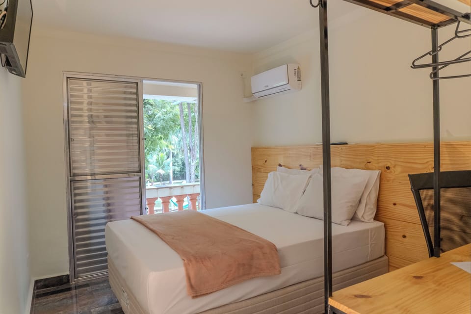 Comfort Twin Room, Balcony, Lake View | Free cribs/infant beds, free WiFi, bed sheets