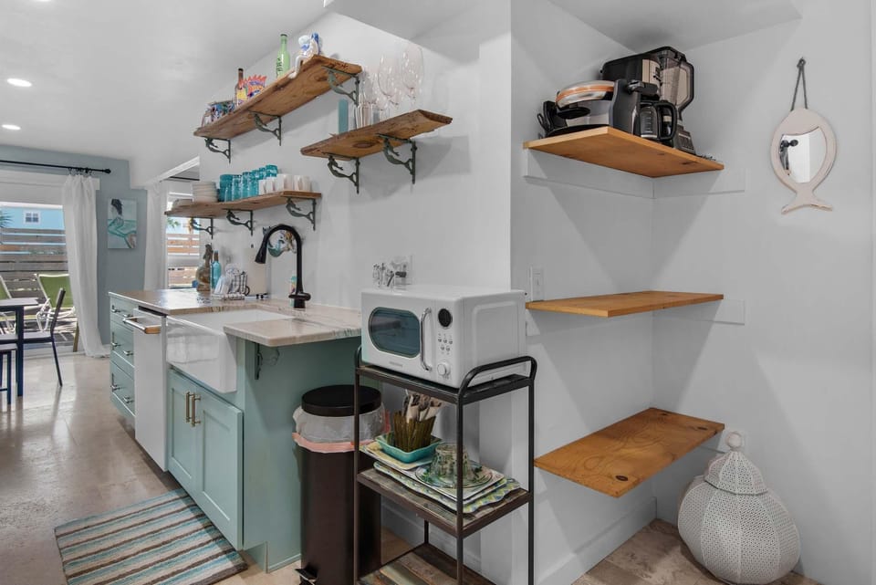 House, Multiple Beds (Tequila Sunrise on the Sound) | Private kitchen | Oven, toaster