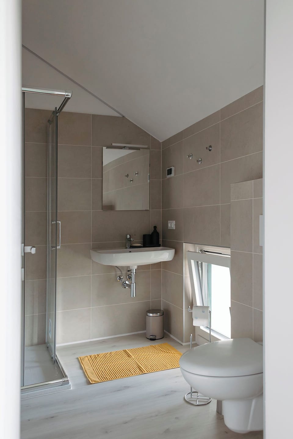 Double Room, Garden View | Bathroom | Slippers