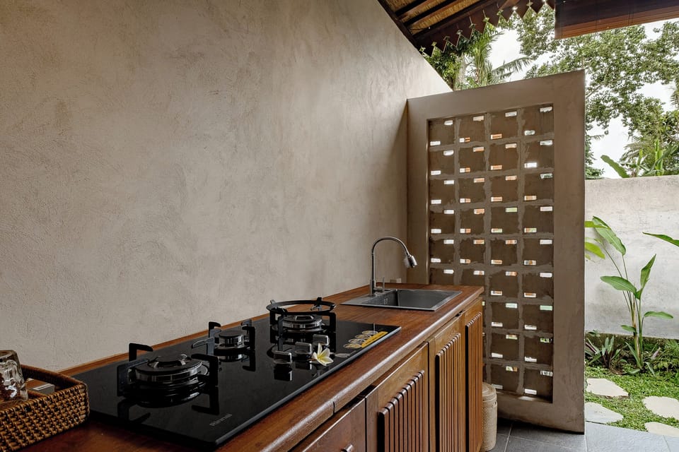 Villa, 1 Bedroom, Valley View | Private kitchenette | Electric kettle