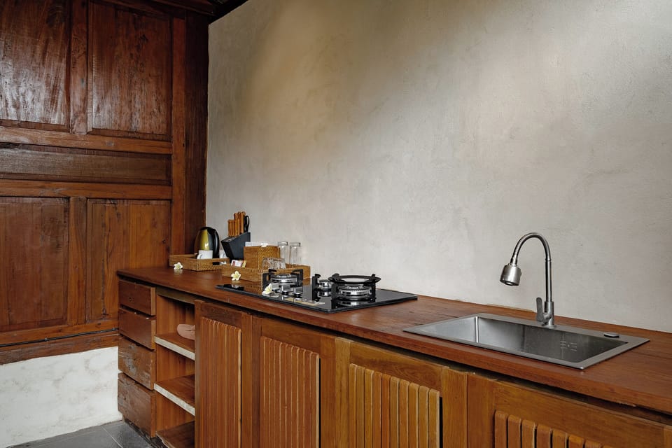 Villa, 1 Bedroom, Valley View | Private kitchenette | Electric kettle