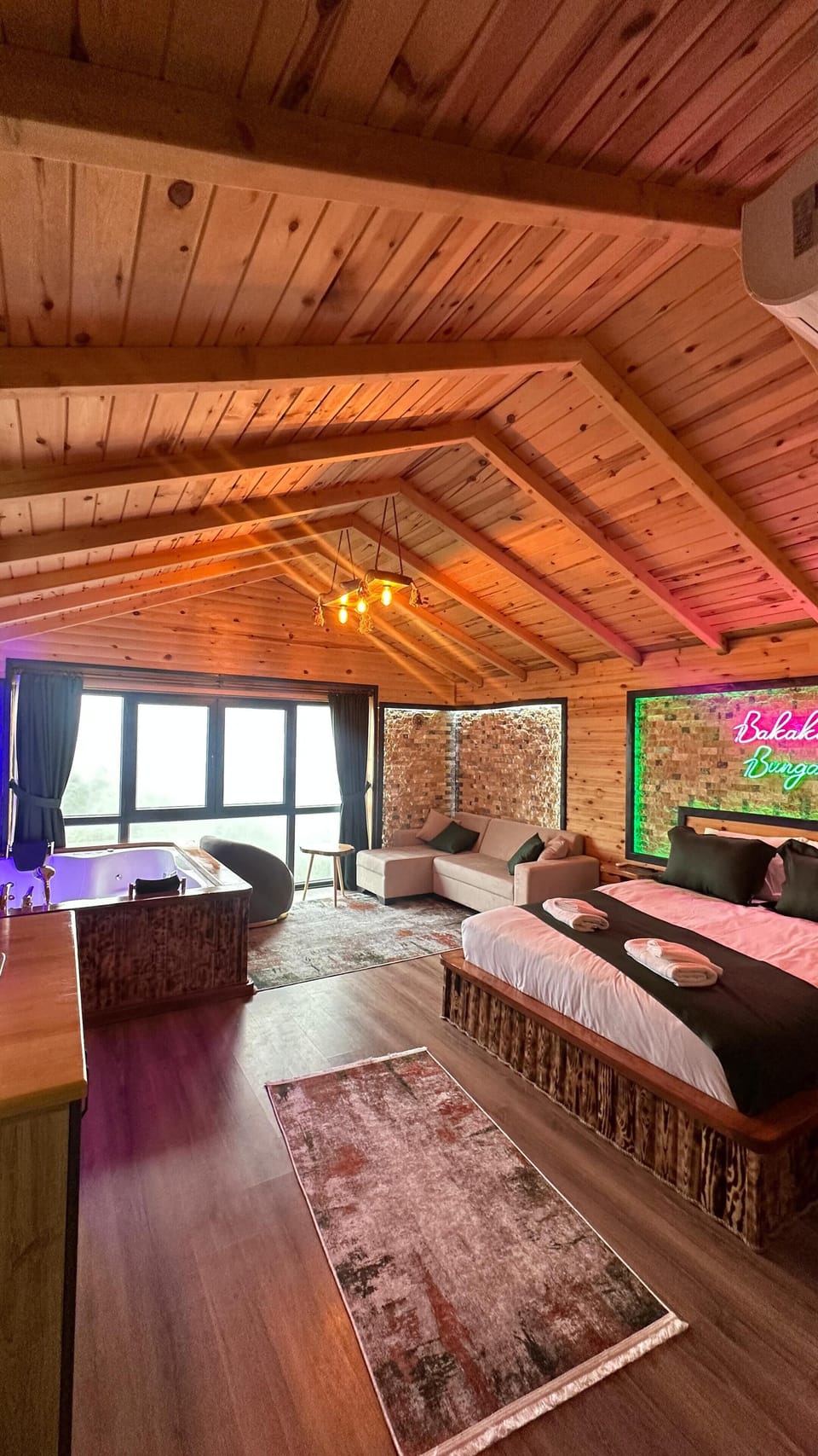 Bungalow, Mountain View | Free WiFi
