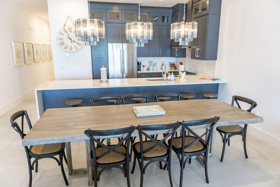 House, Multiple Beds (Henderson Beach Villa #2) | Dining