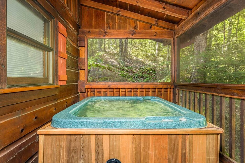 House | 3 bedrooms, high-speed internet