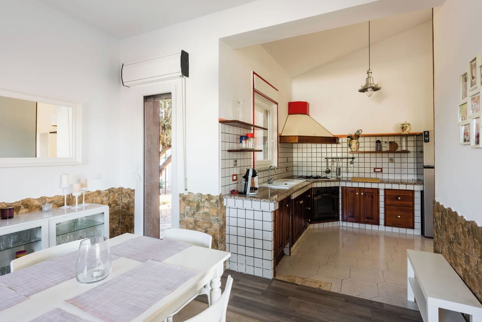 Standard Villa, 3 Bedrooms (Apartment) | Living area | 30-inch TV with satellite channels