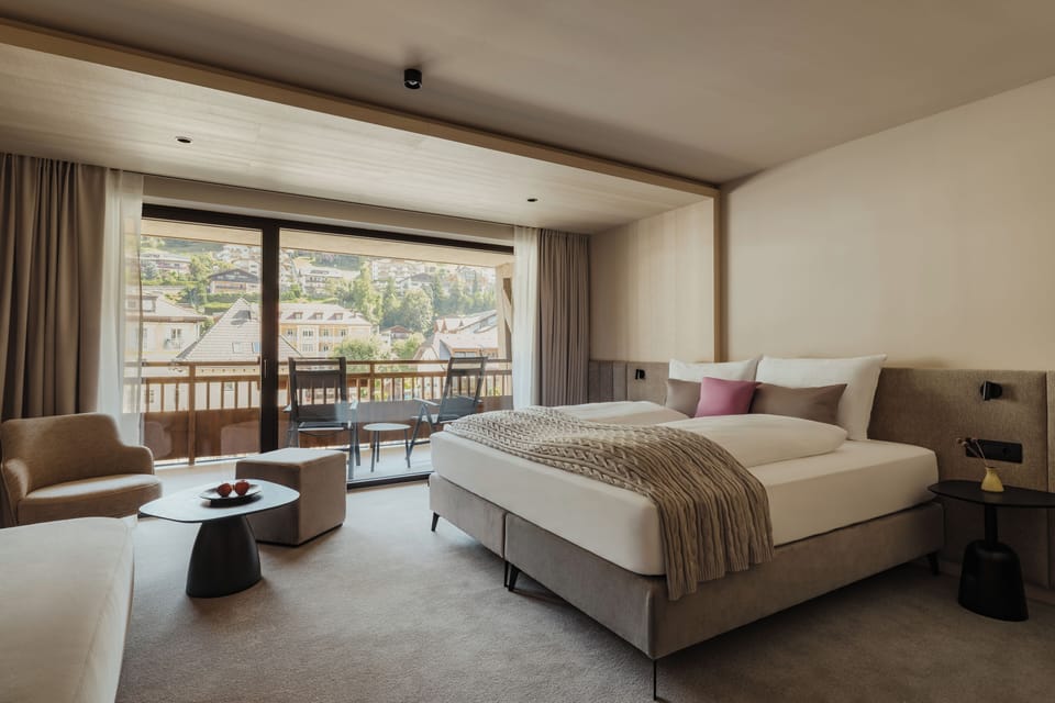 Deluxe Double Room, Mountain View | Egyptian cotton sheets, premium bedding, down comforters, in-room safe