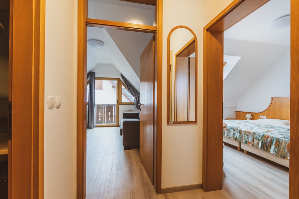 Apartment, 1 Bedroom, Balcony, Mountain View (Kitchen - 2  to 4 People) | 1 bedroom, cribs/infant beds, free WiFi, bed sheets