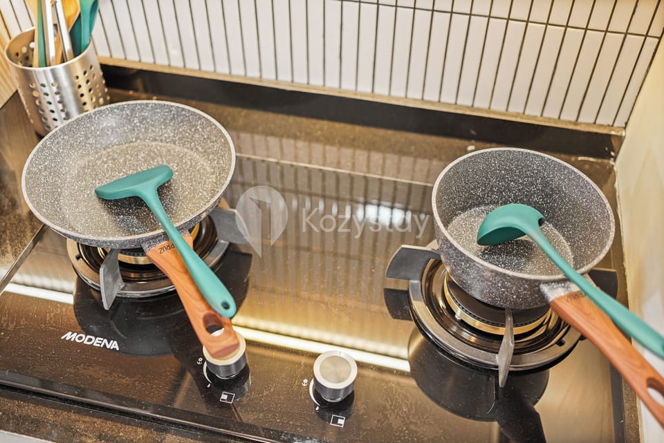 Villa, 3 Bedrooms, Private Pool, Resort View | Private kitchen | Electric kettle