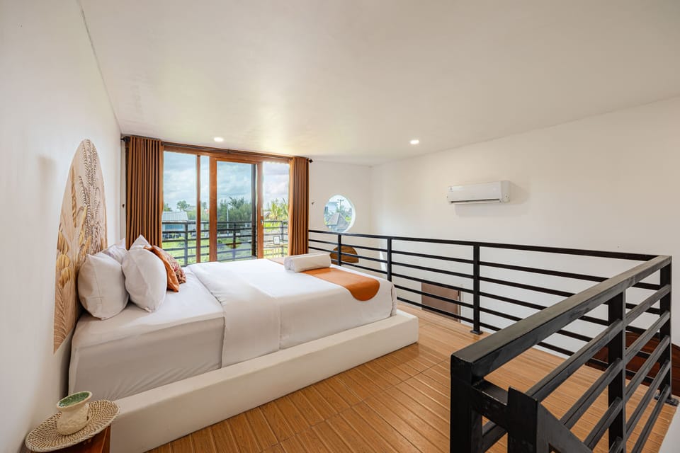 Deluxe Room | Free WiFi, bed sheets