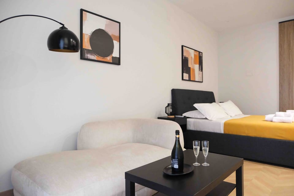 Exclusive Double Room, Private Bathroom | In-room safe, iron/ironing board, free WiFi