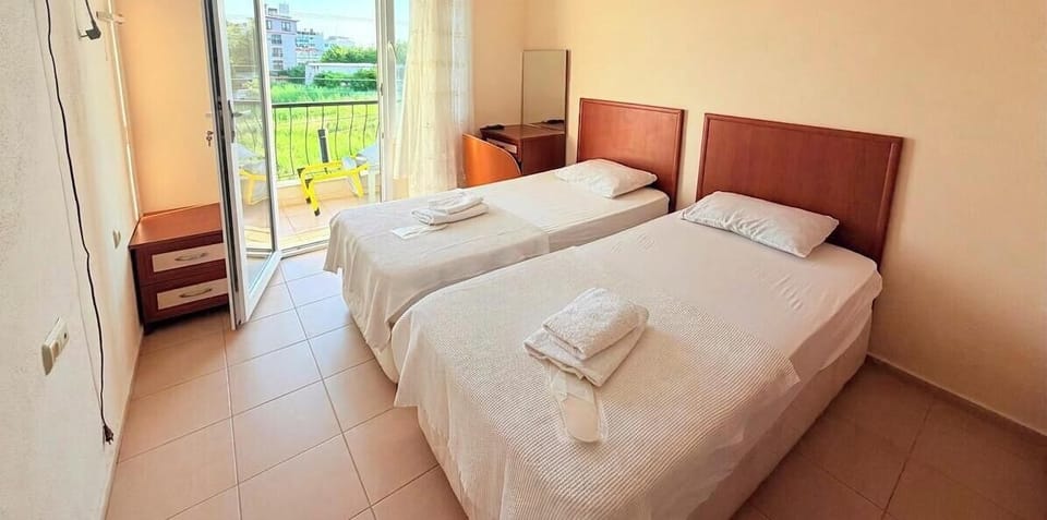 Basic Room, Balcony, Sea View | Desk, laptop workspace, WiFi (free)