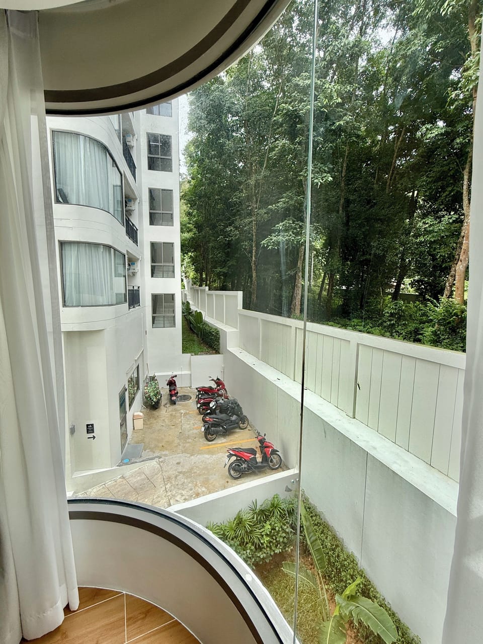 Superior Apartment | In-room safe, iron/ironing board, free WiFi