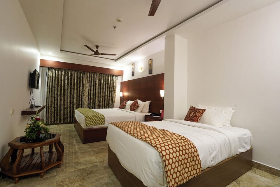 Standard Double or Twin Room | Desk, laptop workspace, iron/ironing board, free WiFi